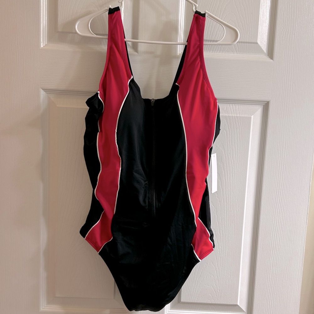 🩱BOGO Swim Suits For All Front zip up bathing suit